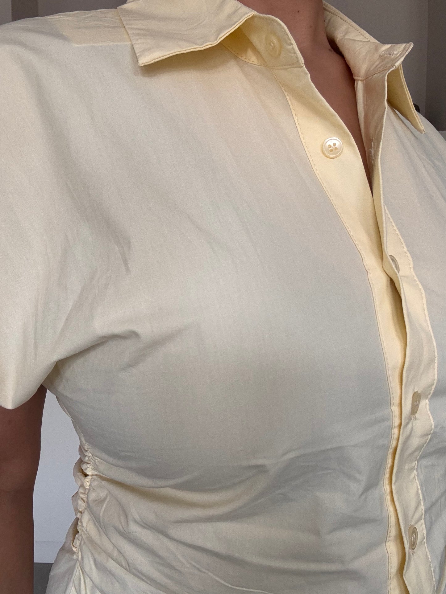 Kia blouse butter yellow