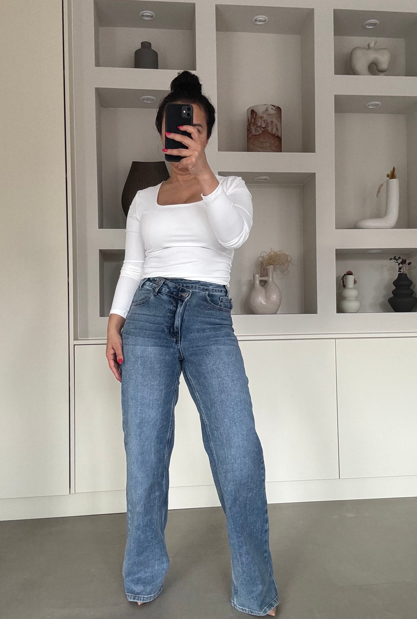 Double knot wide leg jeans