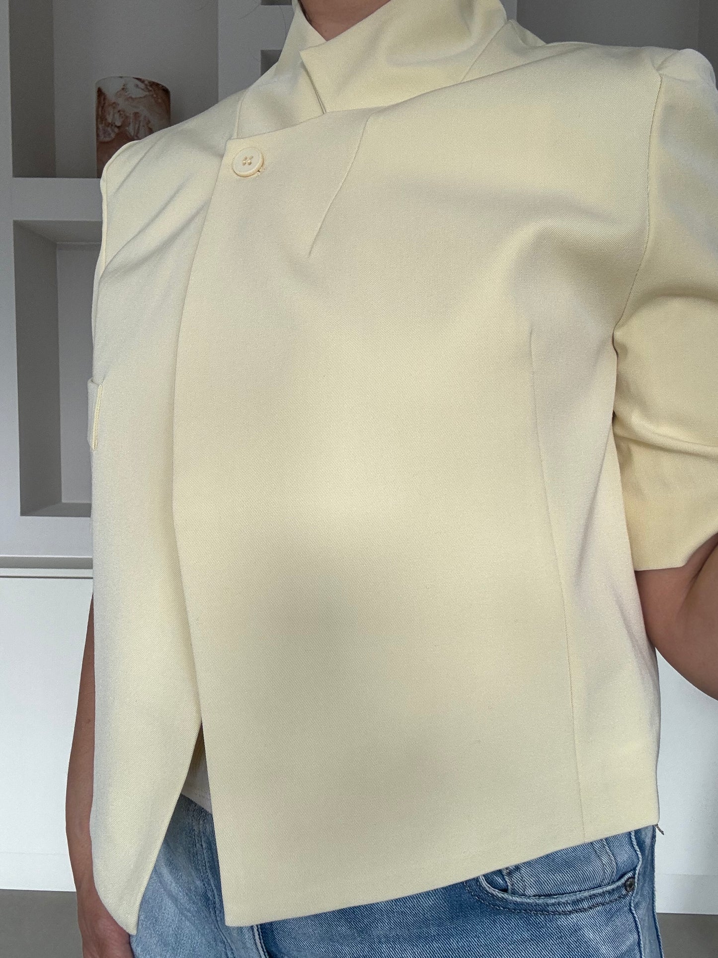 Zai blazer butter yellow