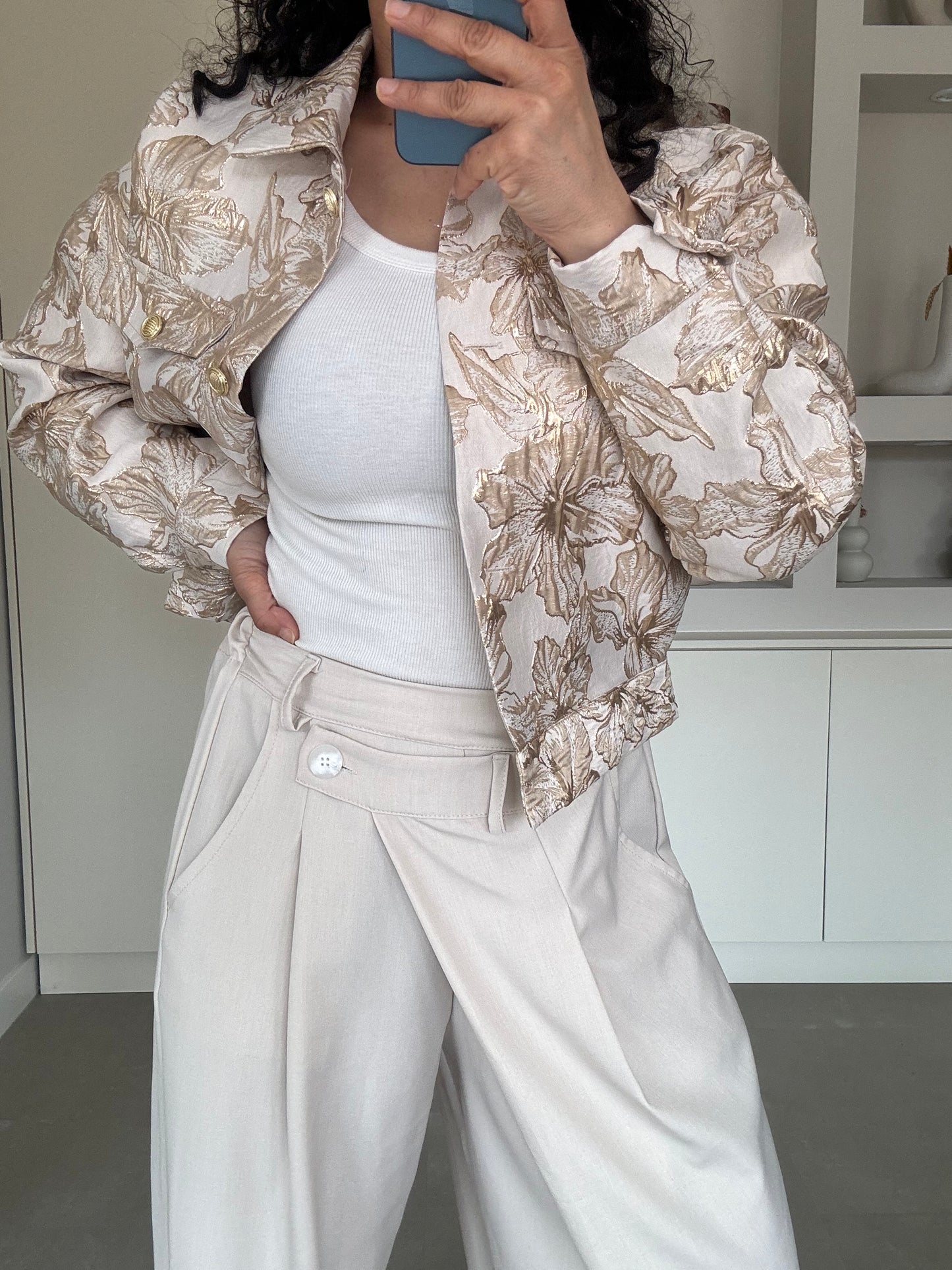 Cropped jacket