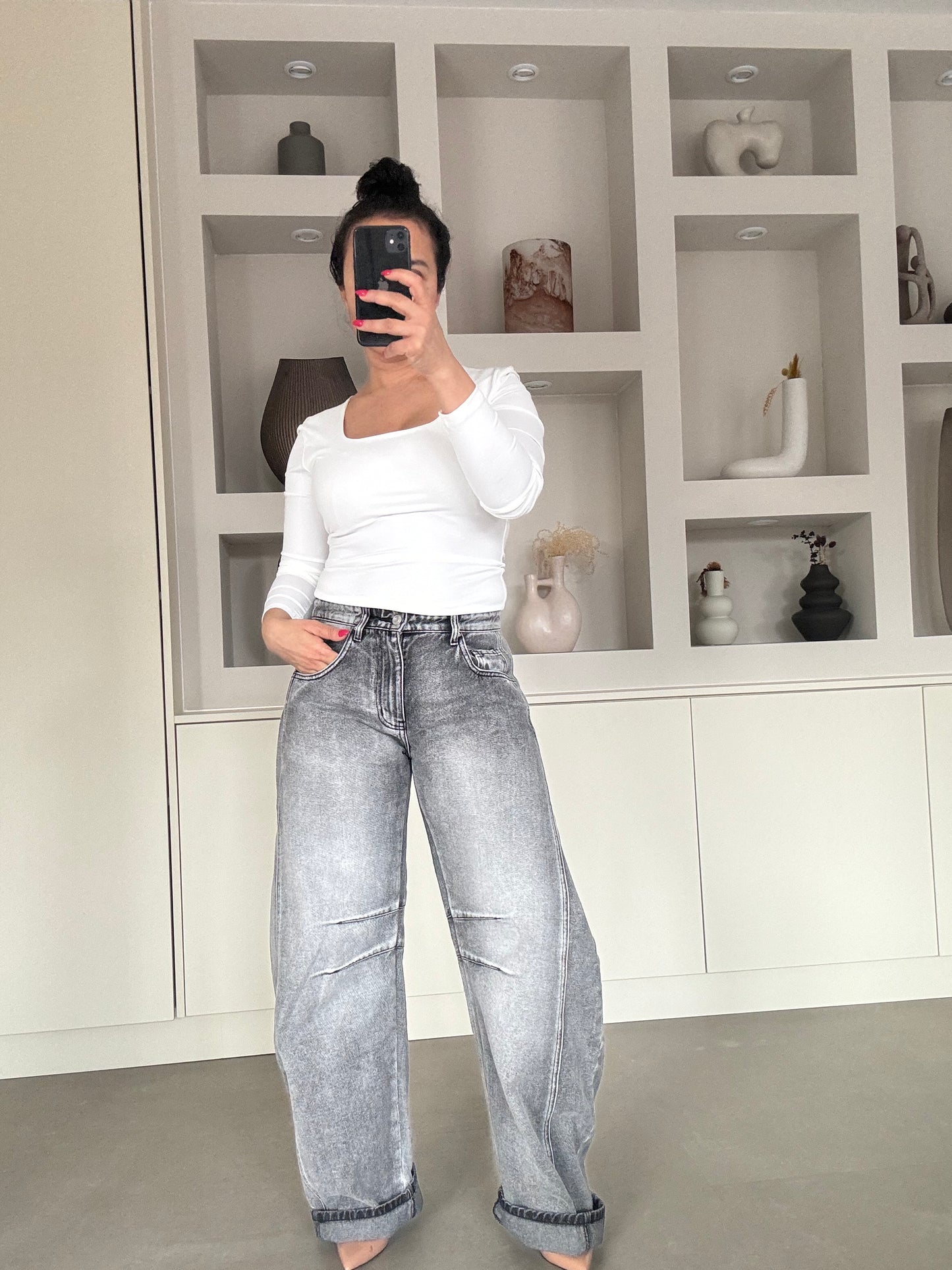 Grey barrel jeans