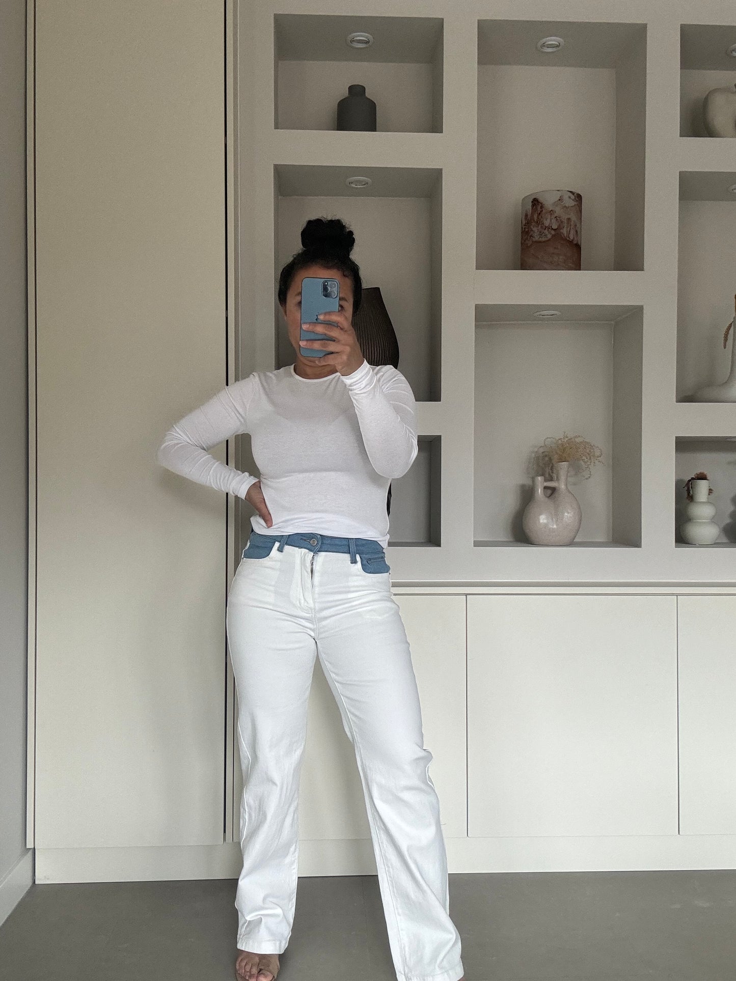 White straight jeans