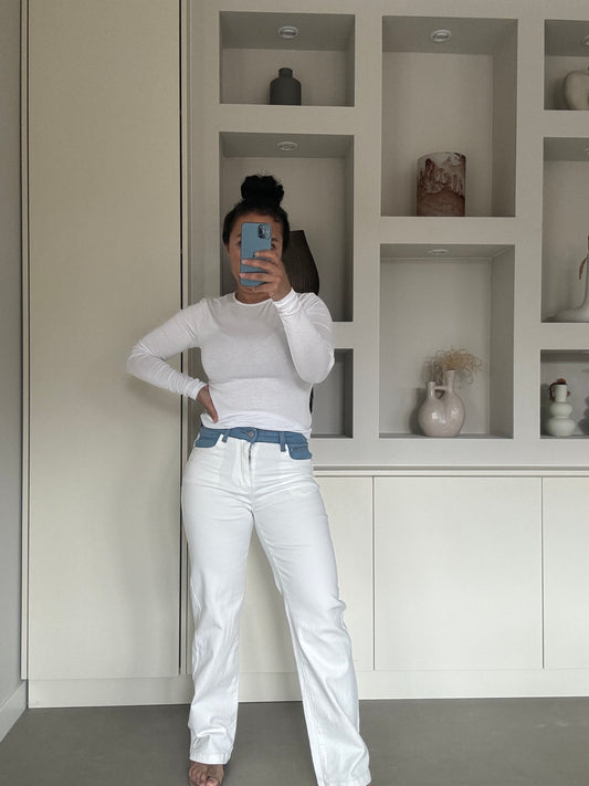 White straight jeans