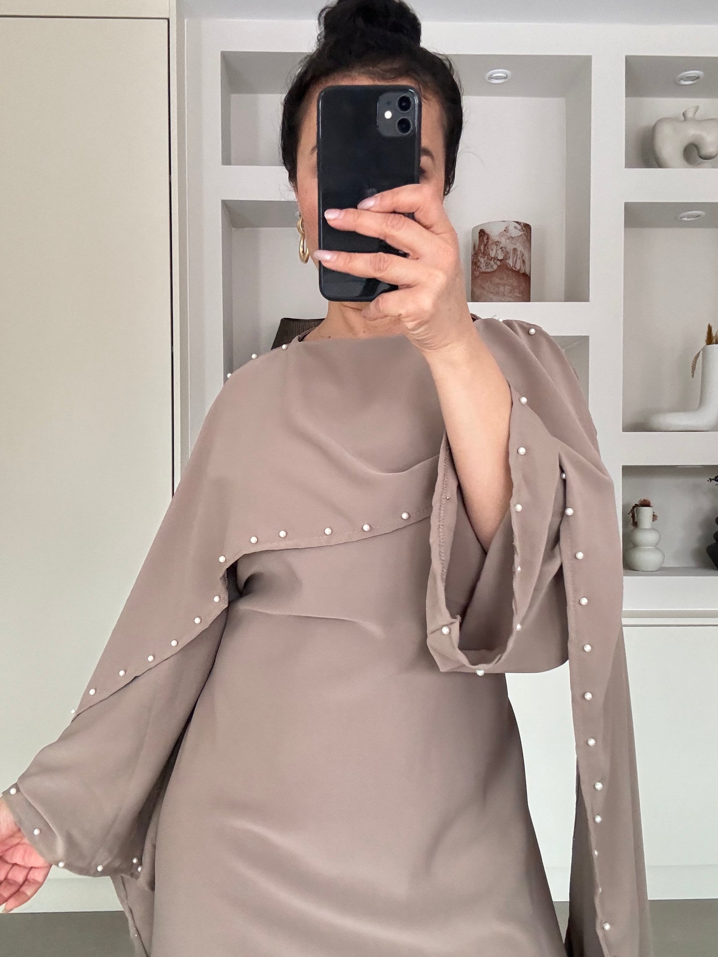 Elara dress taupe