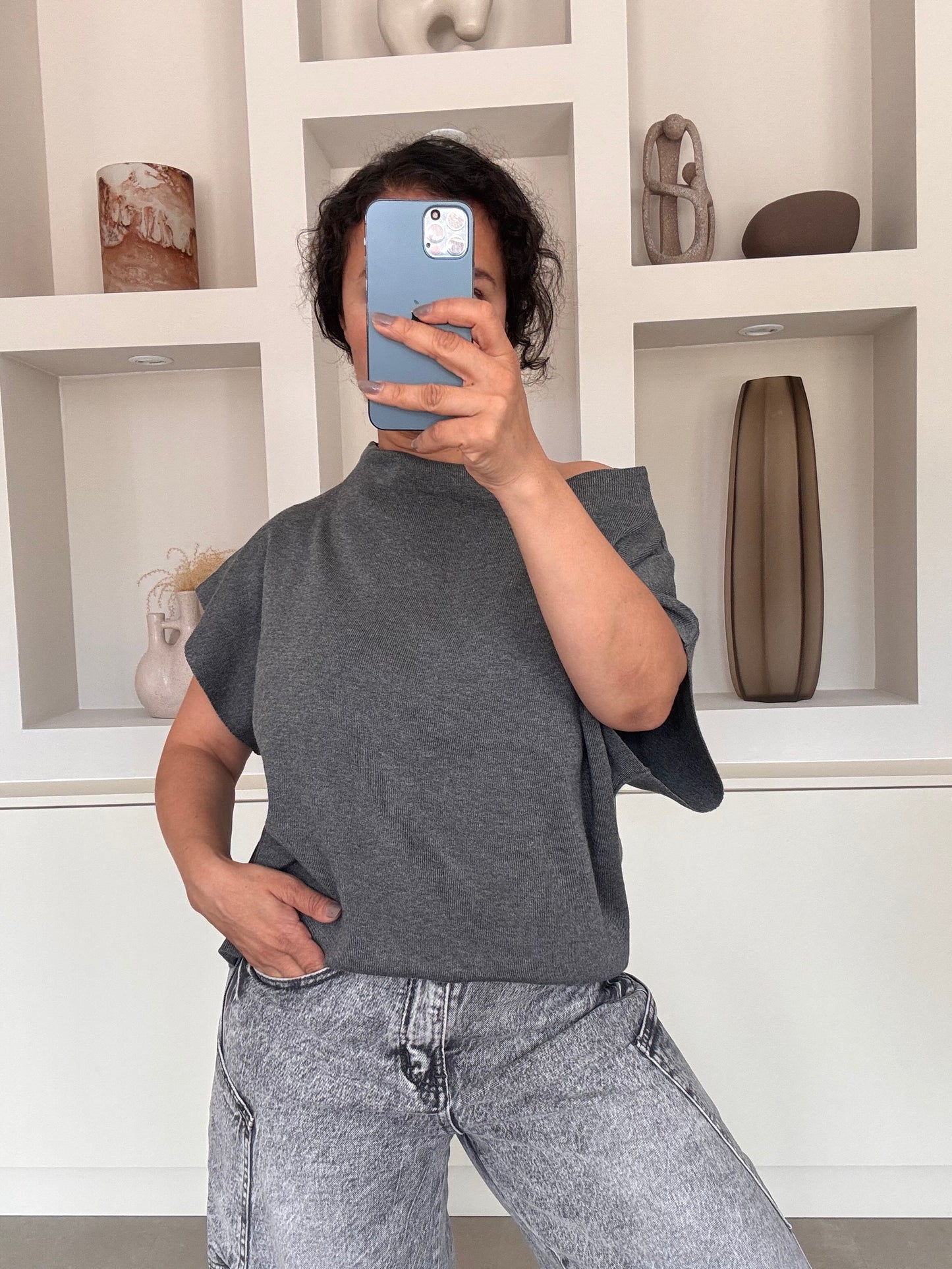 Classy off shoulder grijs