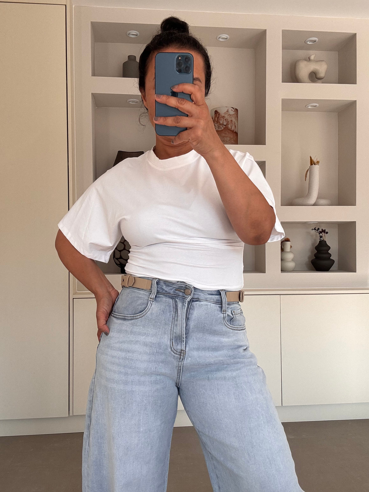 Belted balloon jeans