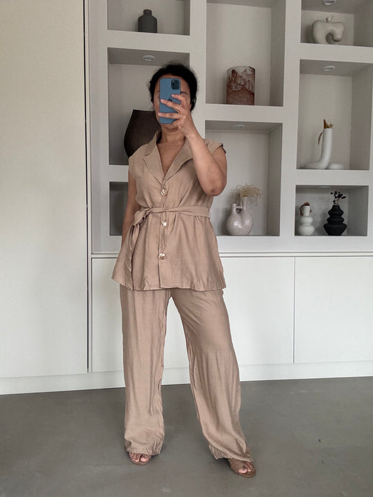 Dora set beige