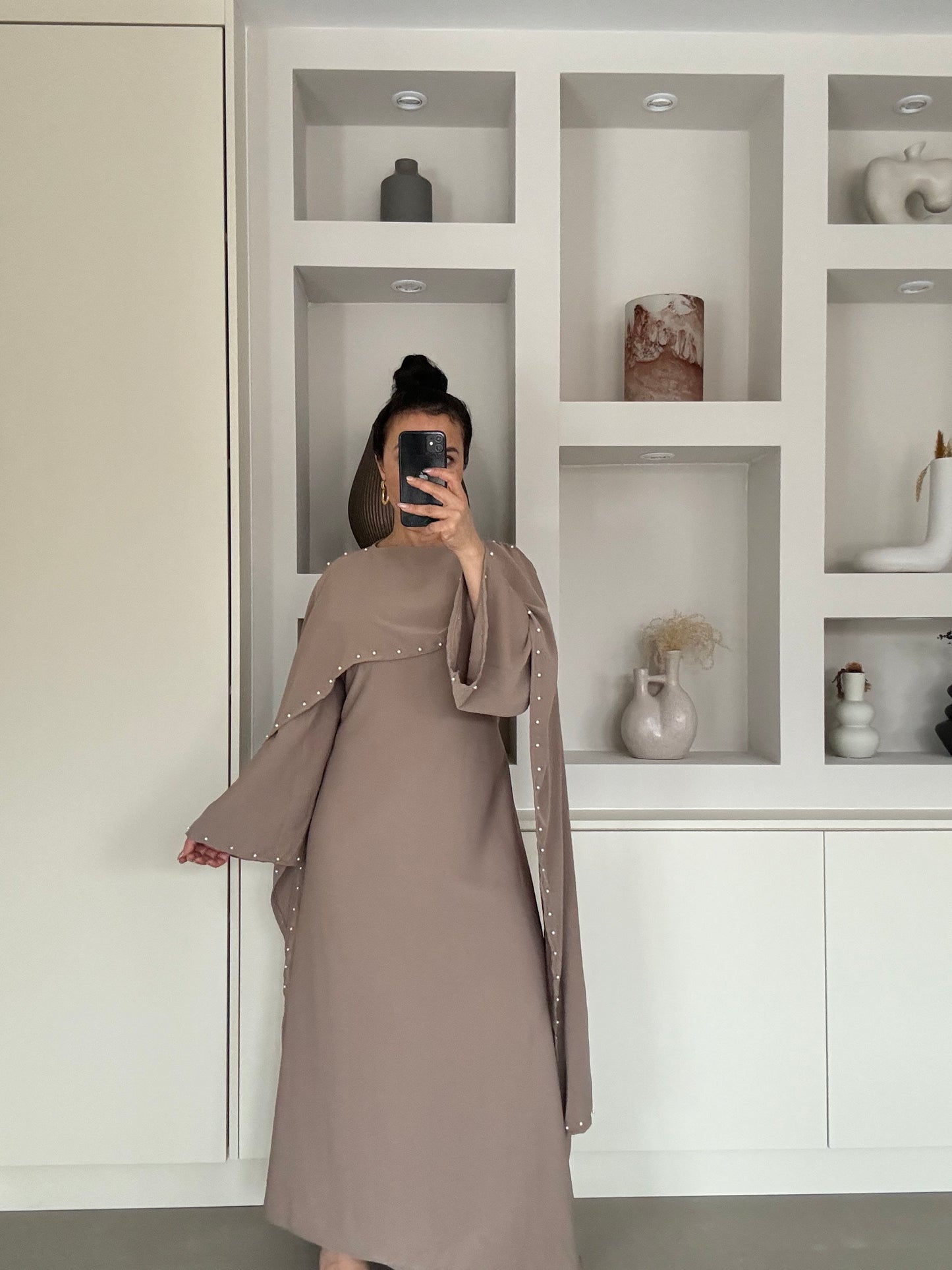 Elara dress taupe