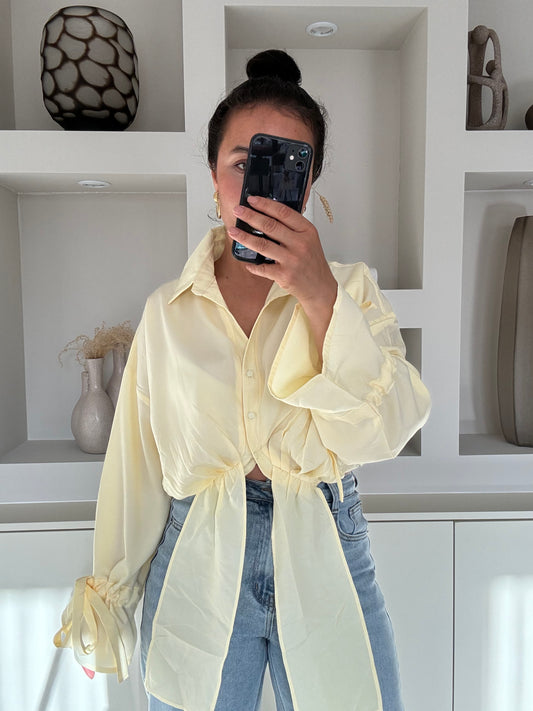 Gele gestrikte cropped blouse