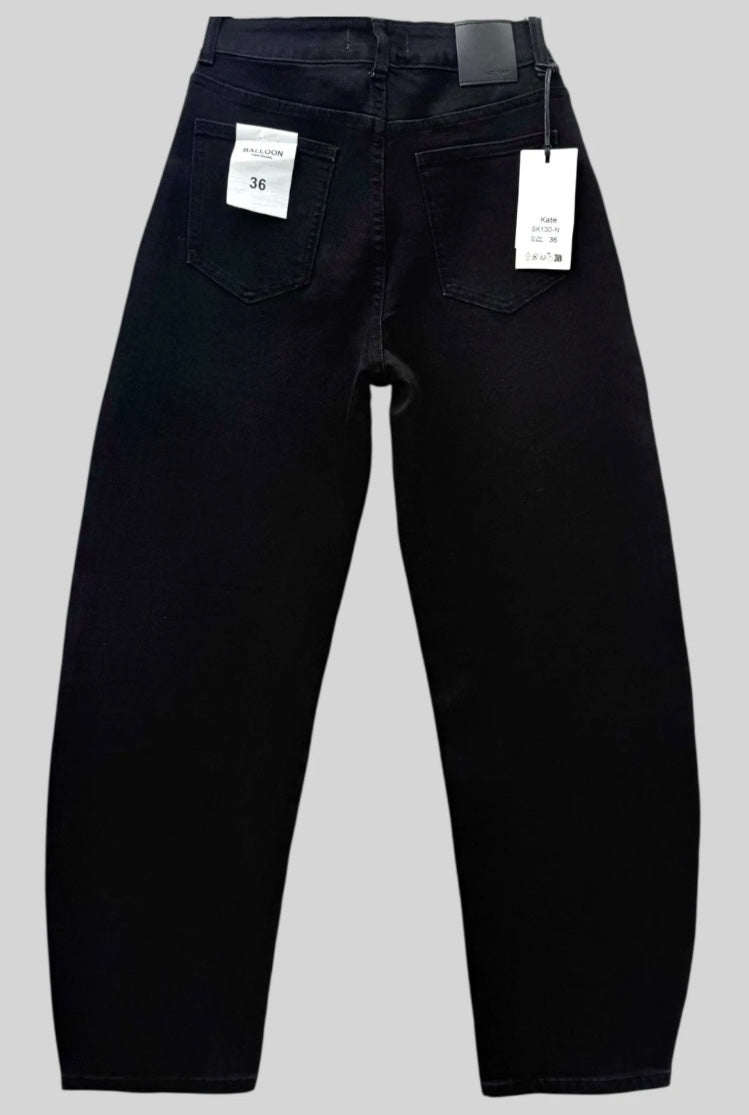 STUDDED BALLOON JEANS- zwart