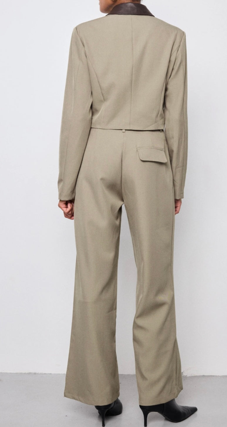 High waisted wide leg pantalon